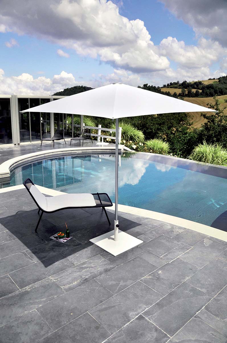 mobilier de jardin à toulouse parasol ombrage